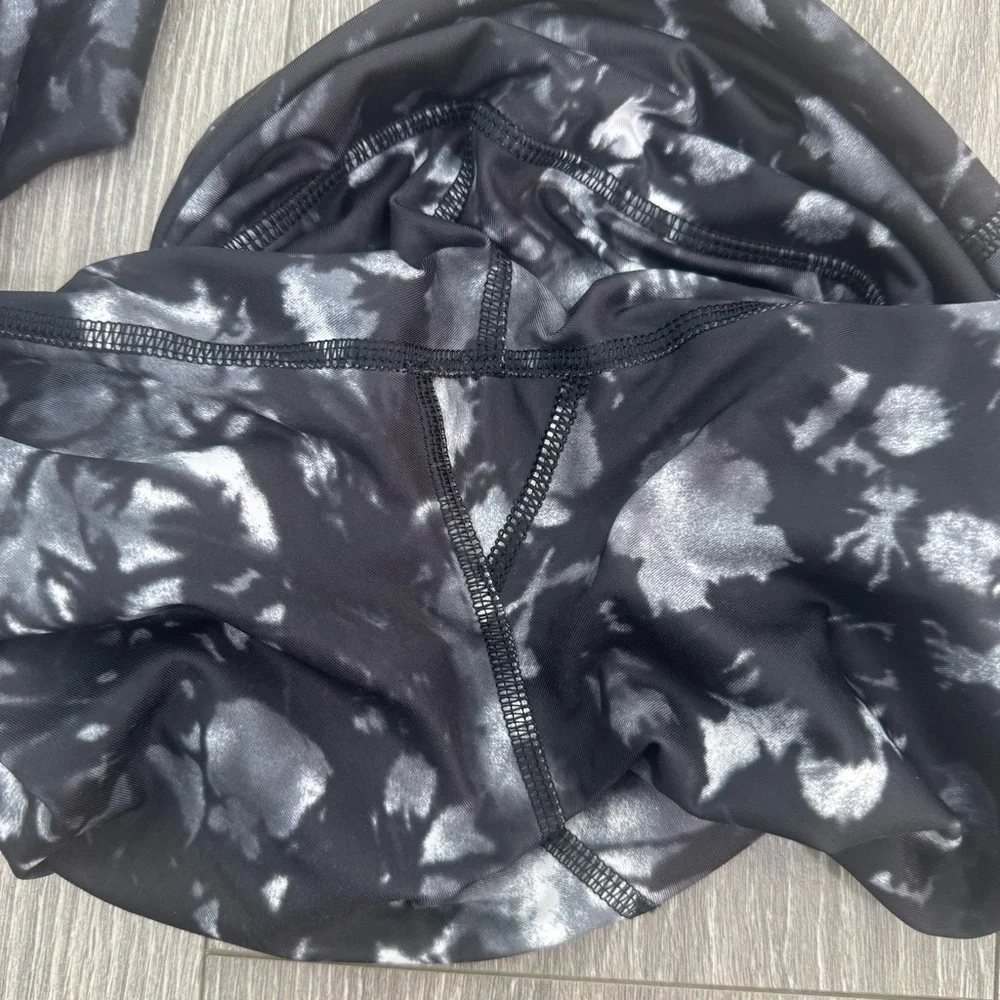 Lululemon Wunder Under Crop Hi-Rise Dusk Tie Dye Leggings Size 4